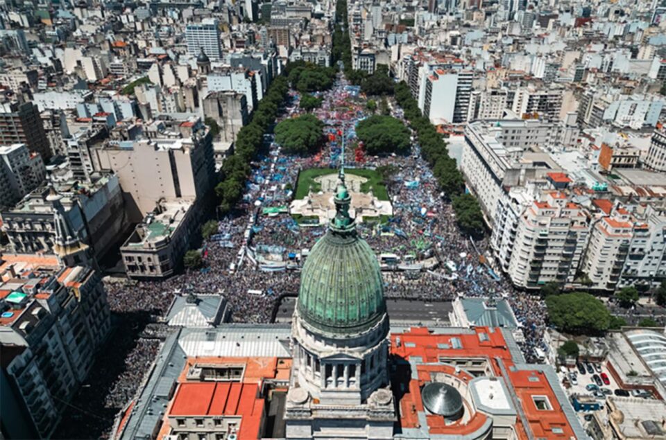 El miércoles la CGT moviliza al Congreso por los jubilados y el jueves habrá paro nacional