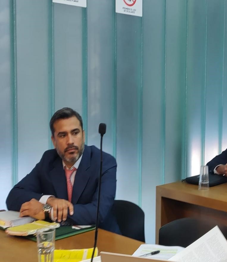 Causa «Contratos Truchos»: el abogado Velázquez pide excluir a 143 testigos
