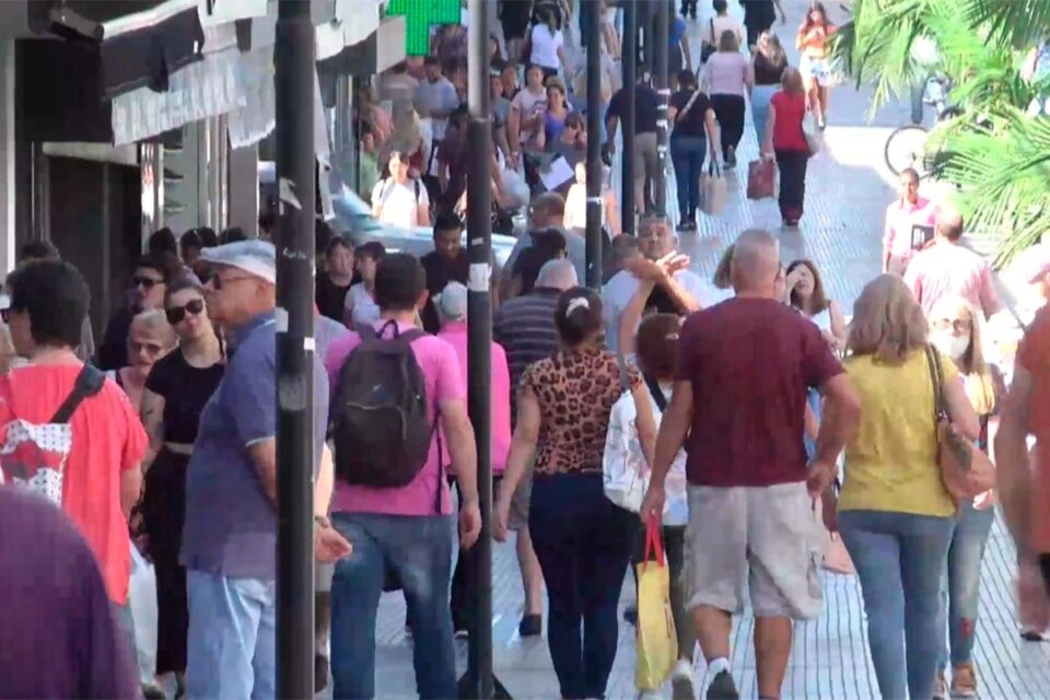 El comercio de Paraná funcionará con normalidad este jueves