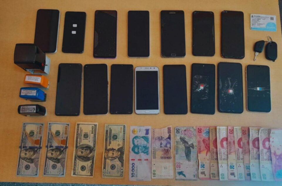 Estafaron a una mujer de Tabossi: hubo allanamientos y secuestros en Paraná