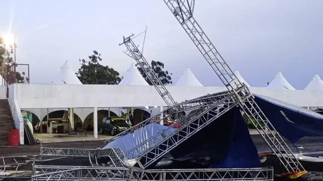 Fuertes ráfagas de viento causaron destrozos en el autódromo de Paraná