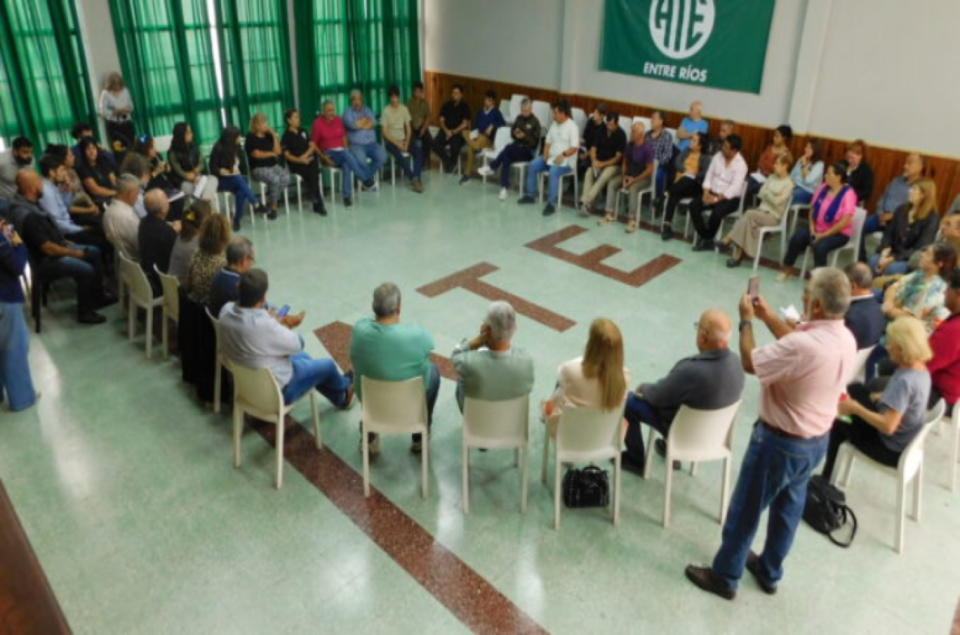 Se conformó el Frente Intersindical en defensa del IOSPER: habrá medidas de acción directa