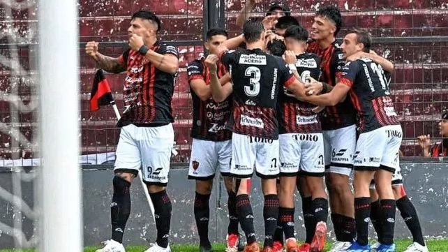 Patronato está feliz, le ganó Racing de Córdoba en el Grella