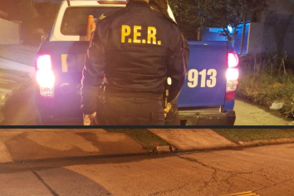 Menor fue localizado por la policía transitando con una hoja de chapa por la calle
