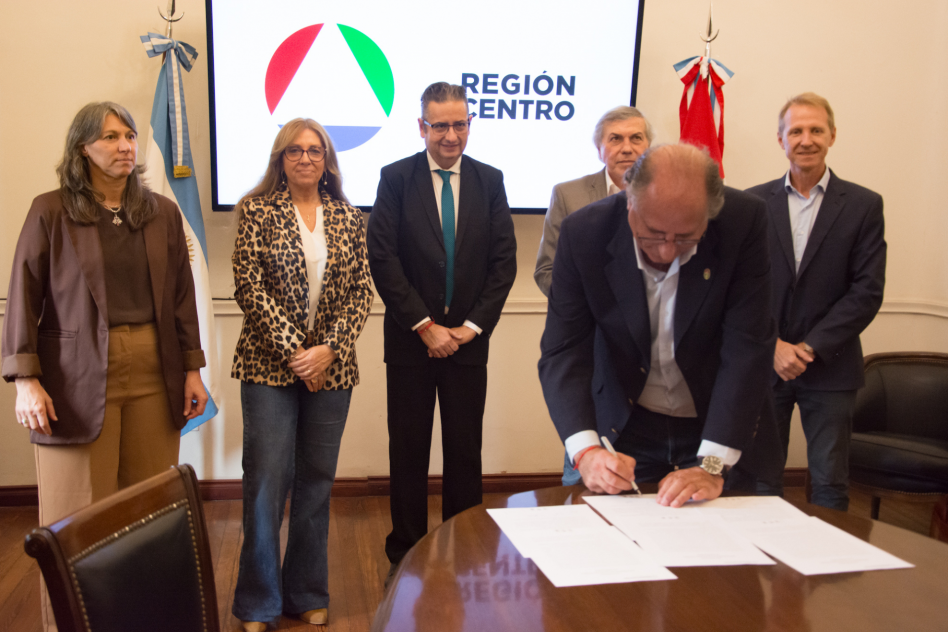 Se constituyó la Mesa Permanente de Cooperativas y Mutuales de la Región Centro con participación de Entre Ríos