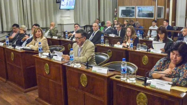 Las llaves y escrituras del Estado: el Senado debate el control del patrimonio provincial