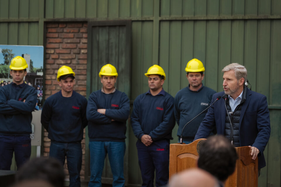 Frigerio: «El único certificado de dignidad que damos en Entre Ríos es con trabajo»