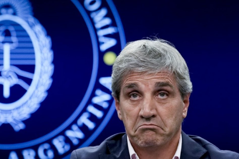 Volvió el déficit: en julio el rojo del Estado fue de 168 mil millones