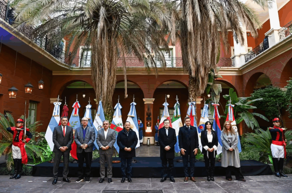 Los gobernadores de 13 provincias proponen implementar una “tarifa eléctrica diferencial”