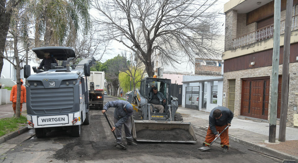 Plan Calle a Calle: Mejoran calle Diamante entre Paraguay y Perú