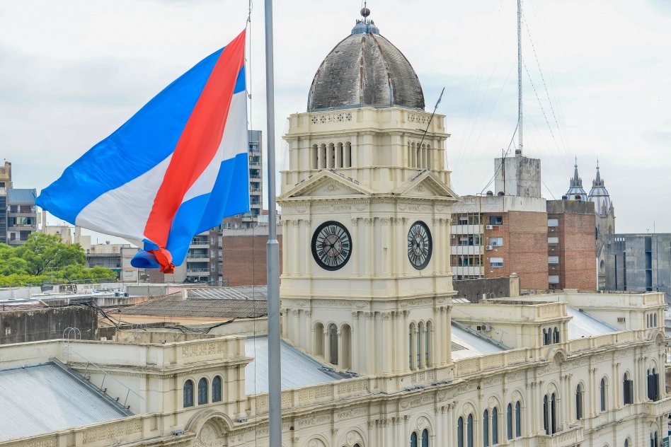 El gobierno convocó a paritaria a los gremios estatales para este viernes