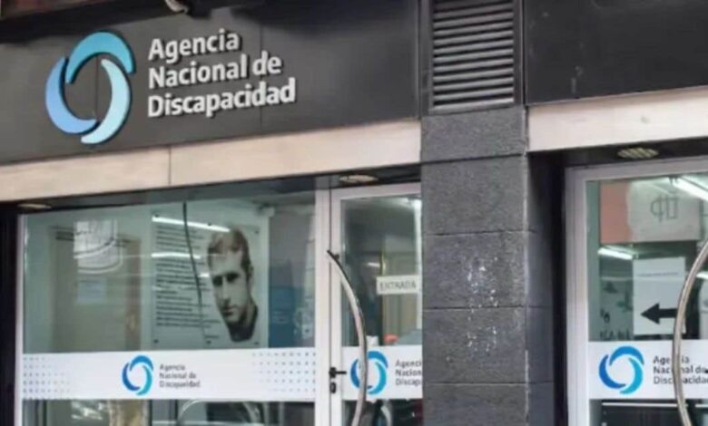 Allanamientos por presuntas coimas en la Agencia Nacional de Discapacidad: secuestran documentación y más de 200 mil dólares