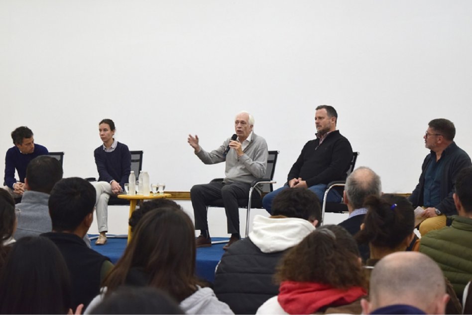 Educación e integración con el sector privado, ejes del plan de sustentabilidad agropecuaria