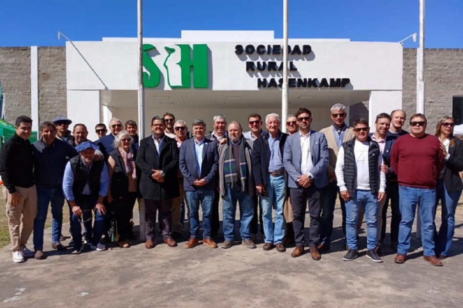 El gobierno provincial acompañó una nueva edición de la muestra anual de la Sociedad Rural de Hasenkamp