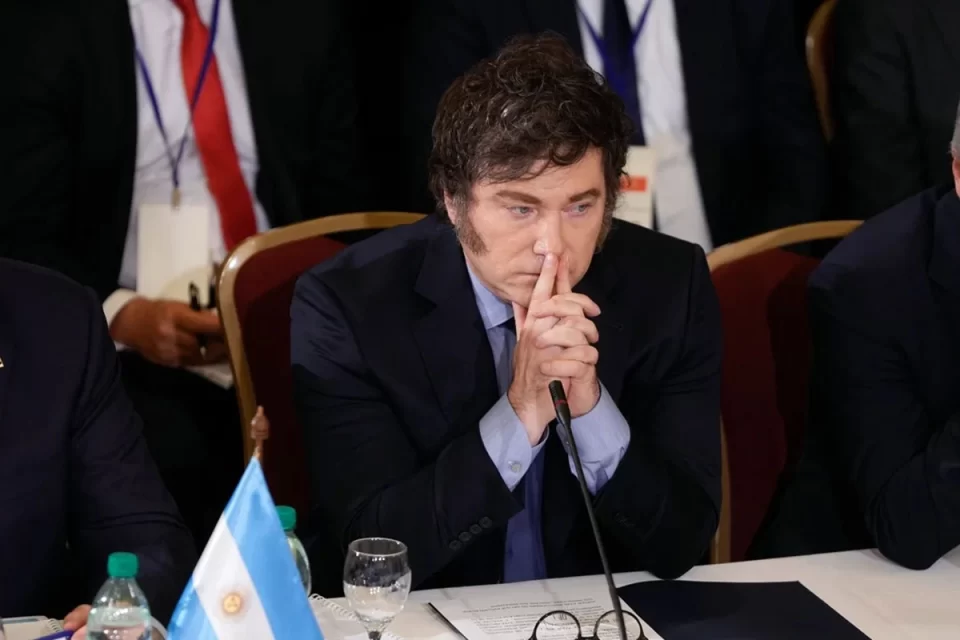 El presidente Milei se dirigirá al país esta noche en cadena nacional por los vetos