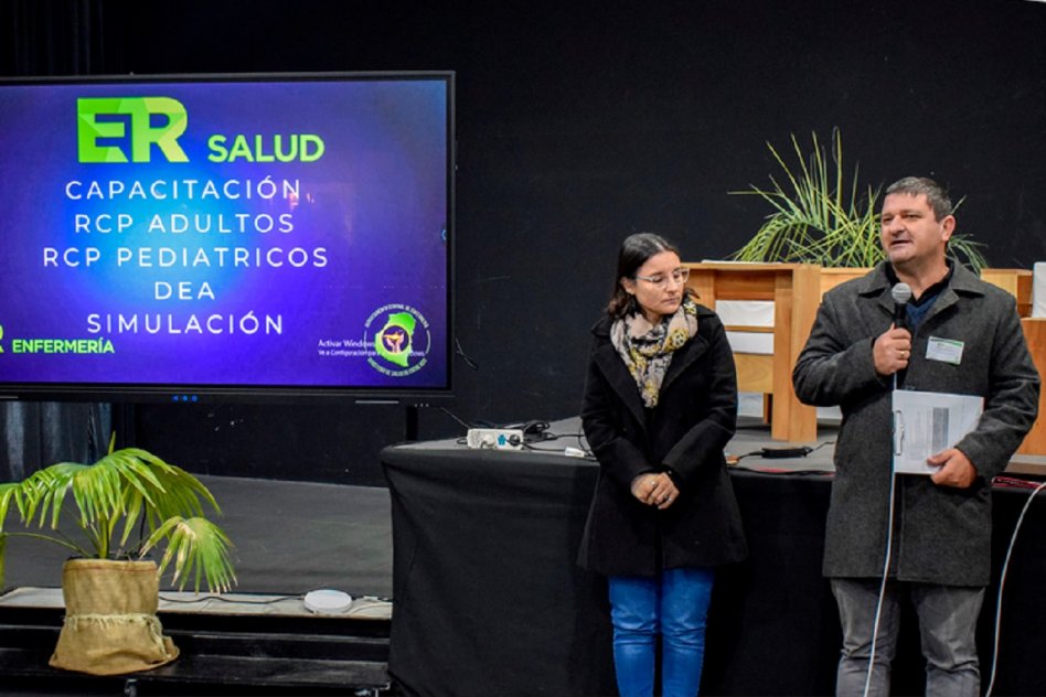 Equipos de salud del primer nivel de atención se capacitaron en técnicas de RCP y uso del DEA