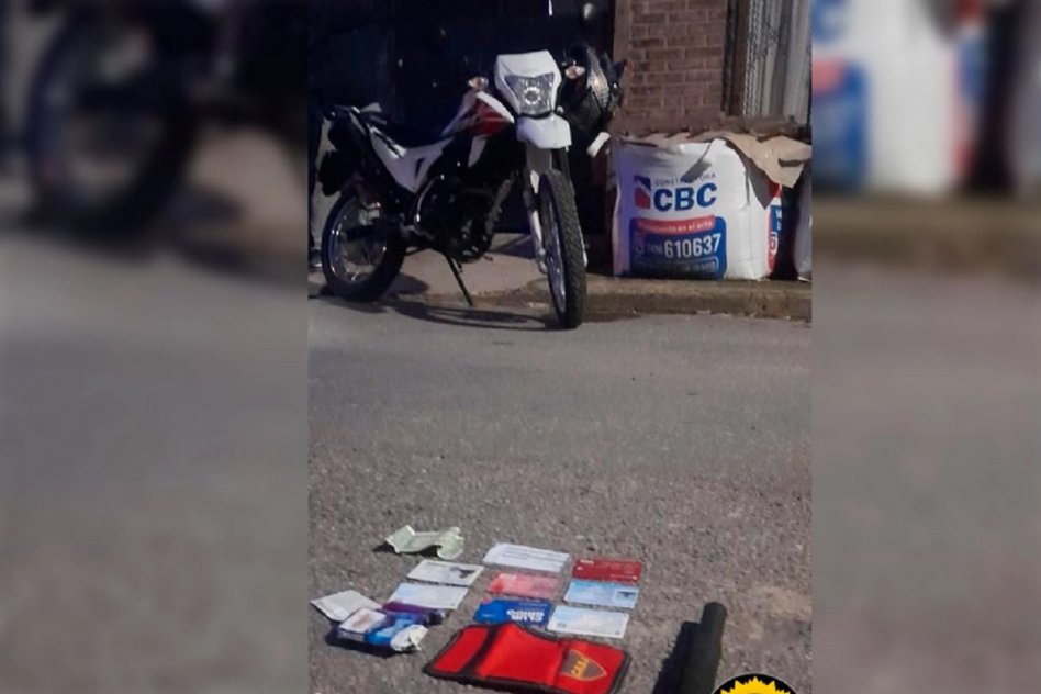 EN VICTORIA Funcionario policial fue detenido por agredir a su pareja en la vía pública