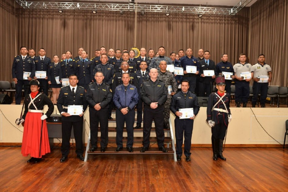 Finalizó el 4º Curso Nacional de Instructores para Suboficiales en Entre Ríos