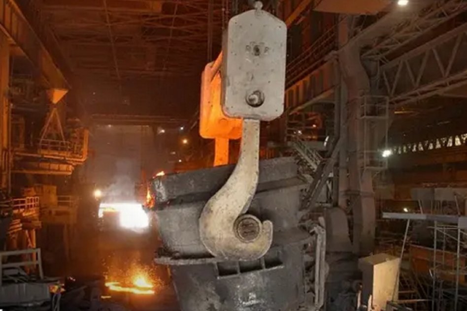 SEGÚN LA UIA la industria argentina profundiza su caída y acumuló en agosto una baja del 3 por ciento