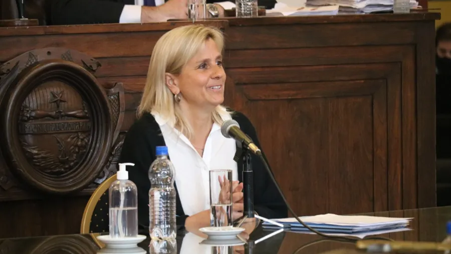 La defensora del Pueblo de Paraná, Marcia López, brindará su informe anual ante los concejales