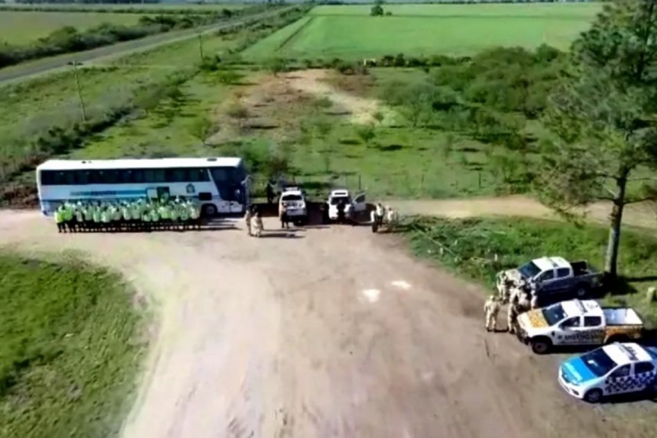 VINCULADO AL DOBLE FEMICIDIO Encontraron un cuerpo mutilado en Concordia e investigan si es el chofer que trasladó a Pablo Laurta