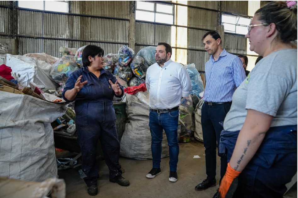 En Cerrito, el ministro Troncoso destacó el trabajo cooperativo