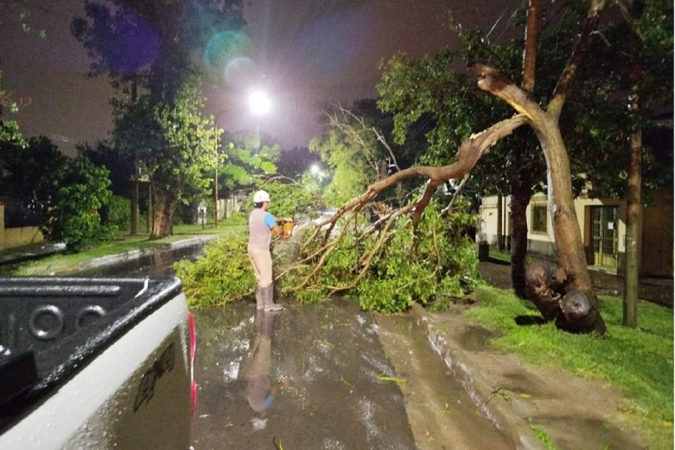 La Municipalidad asistió a 60 familias por el temporal