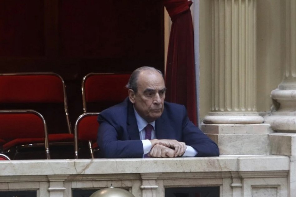 Renunció Guillermo Francos y Adorni es el nuevo jefe de Gabinete: Se fue Catalán y peligran Scioli y Tillard