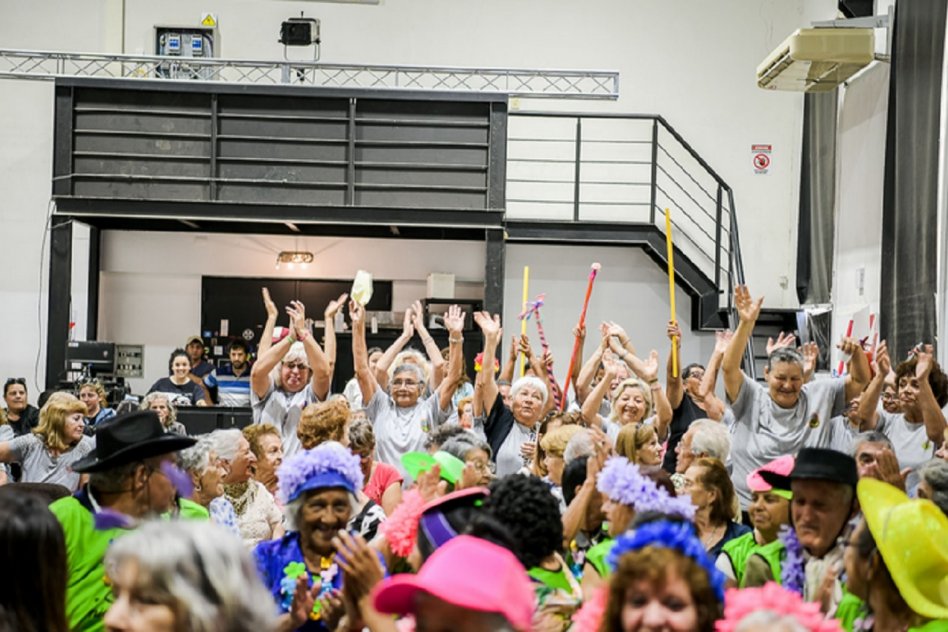 Adultos mayores de Paraná celebraron su día con actividades