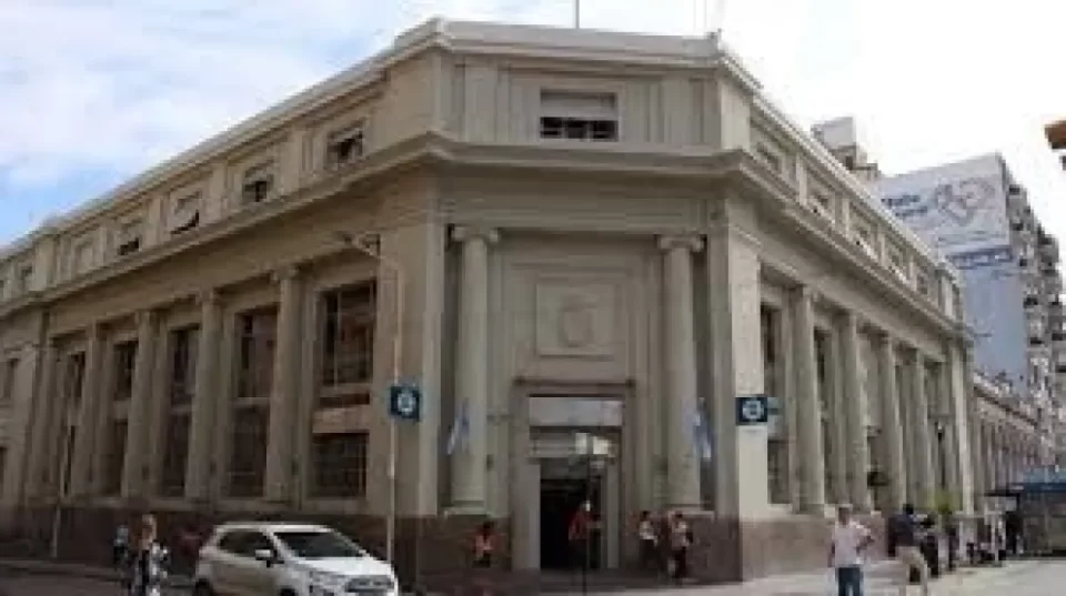 No hay atención en bancos por el Día del Bancario