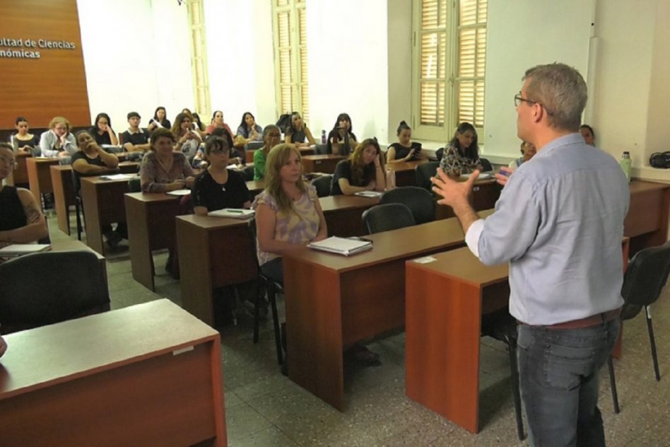 La Municipalidad formó a emprendedores en técnicas de gestión