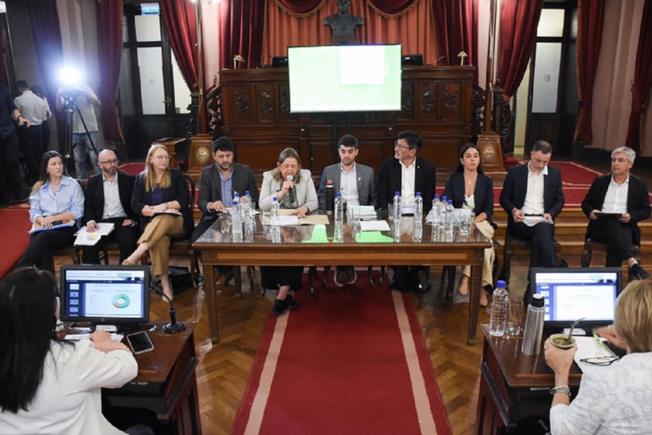 El Ministerio de Desarrollo Humano presentó su presupuesto 2026 a la Legislatura