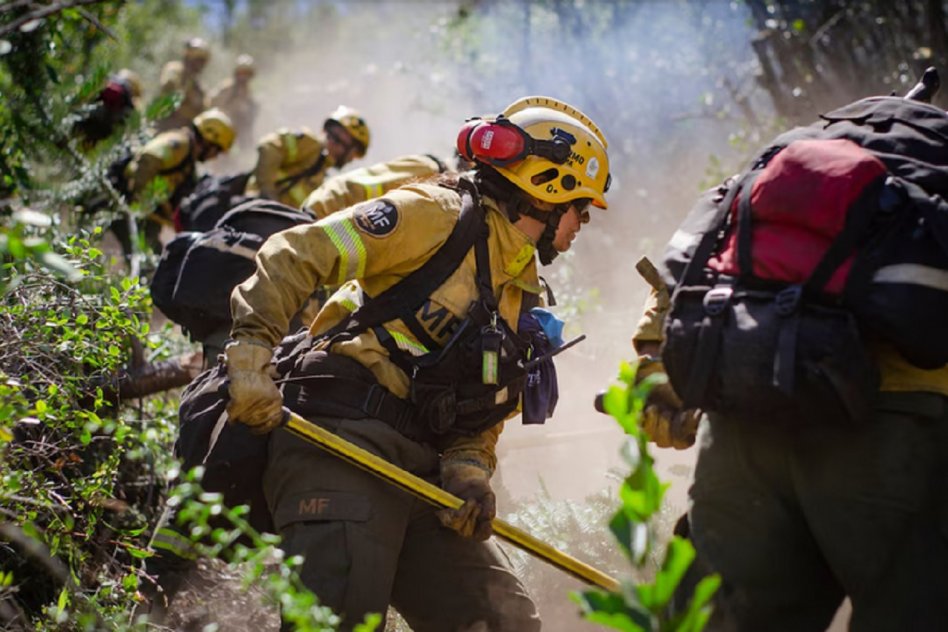 Enviaron más de 0 mil millones a bomberos de todo el país en medio de los incendios