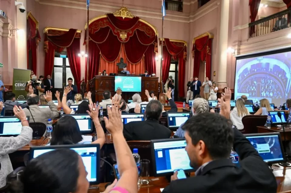Diputados sancionó el proyecto que restablece la emergencia en obras públicas