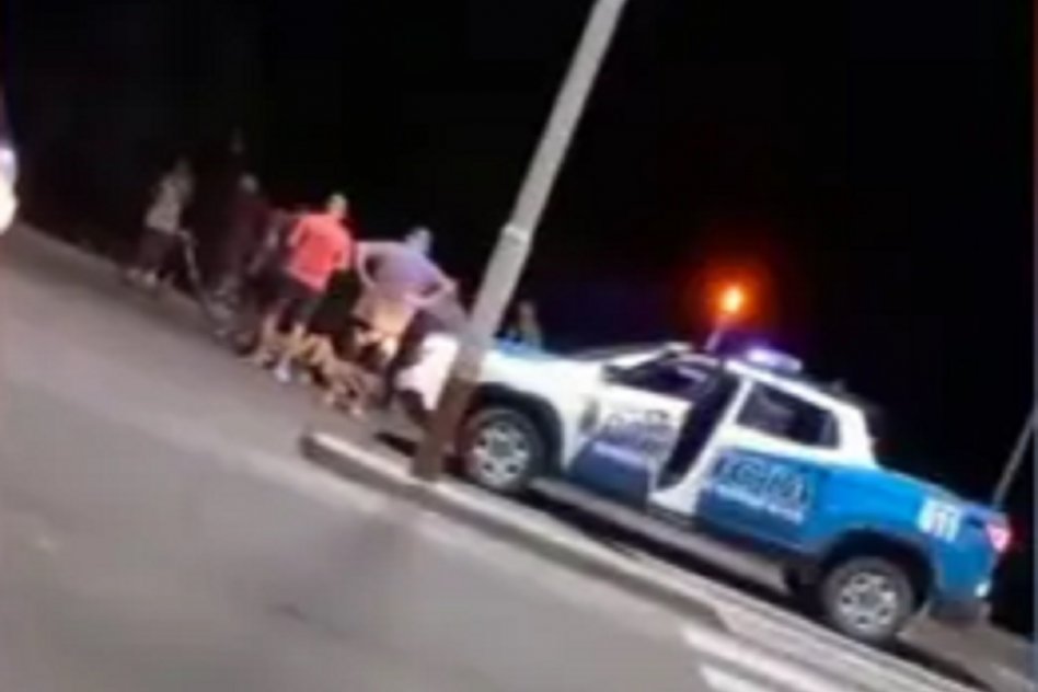 ACCESO A PARANÁ Ruta 11: Auto embistió a una ciclista en la zona de El Triangular