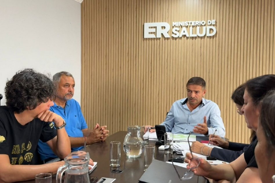 Autoridades de Salud abordaron situaciones laborales con dirigentes de la ATE