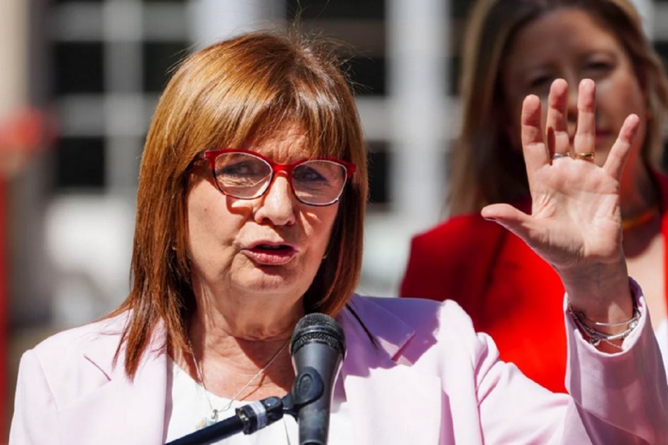 Bullrich empieza este miércoles las reuniones en el Senado por la reforma laboral de Milei