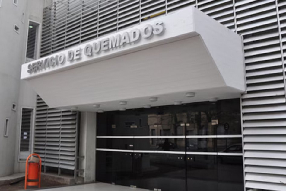 CORDOBA Un adolescente está con el 60% del cuerpo quemado luego de que su celular explotó mientras lo usaba