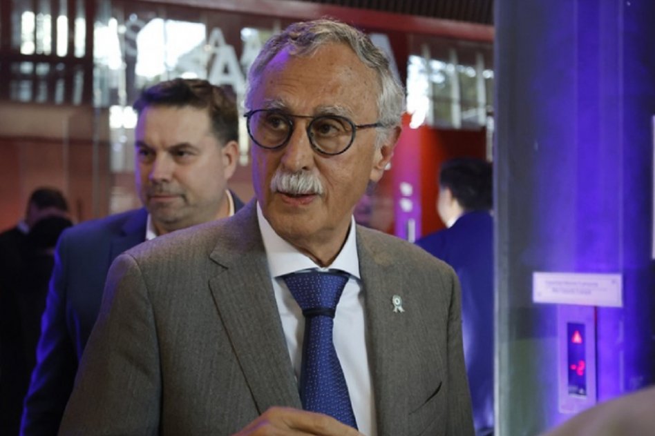 Duro golpe a Lugones y los Menem: la justicia le devuelve la obra social de Uatre a Voytenco