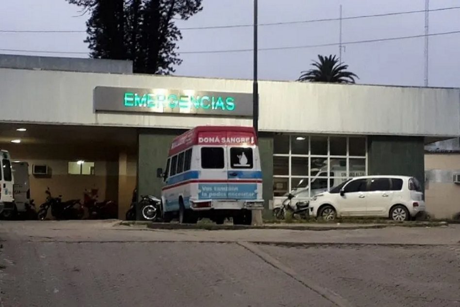 TEMPORAL Y ACCIDENTE Perdió el control de la moto, chocó contra un poste de alumbrado y sufrió la amputación de una pierna