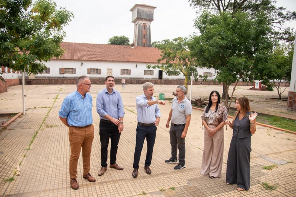 Obras de puesta en valor del Complejo Escuela Hogar en Paraná fueron visitadas por Frigerio
