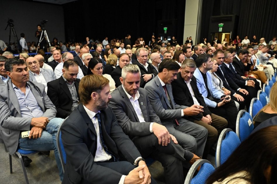 Intendentes resaltaron los ejes de gestión planteados en la apertura de sesiones