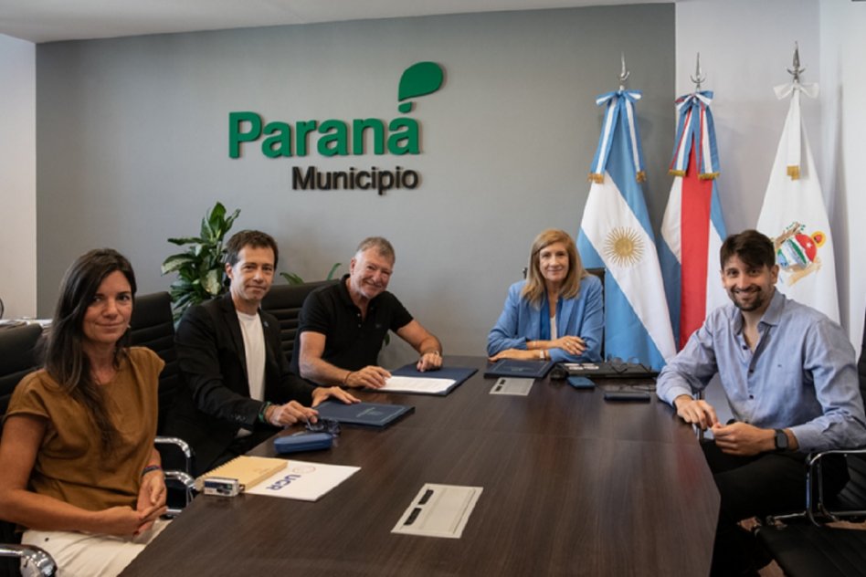 La Municipalidad firmó un convenio de colaboración con la Universidad del Gran Rosario
