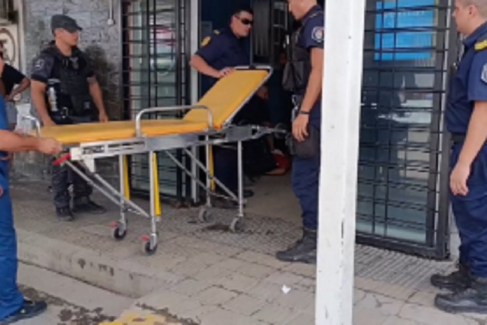 POLICÍA HERIDO EN EL CENTRO CARRILLO Góngora: “Le saca el arma a un oficial, la carga y efectúa dos disparos”