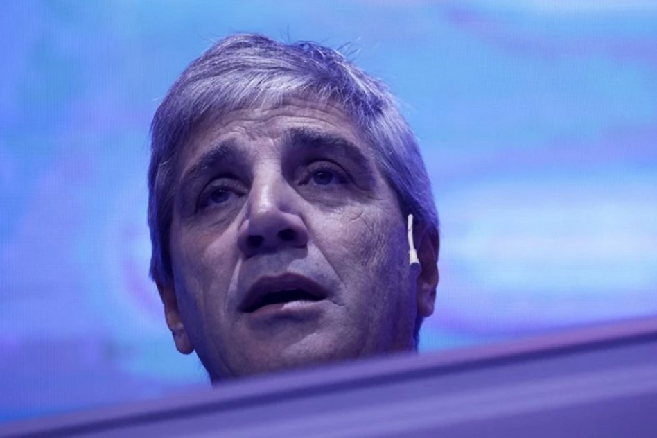 Default Comercial – Crisis de recaudación: Caputo ahora no les paga los reintegros de IVA a los exportadores
