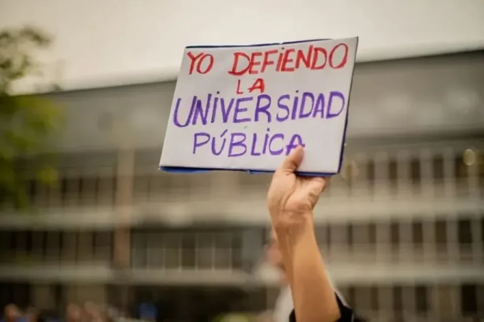 Sin clases ni actividad administrativa: Comienza una semana de paro total en las universidades nacionales