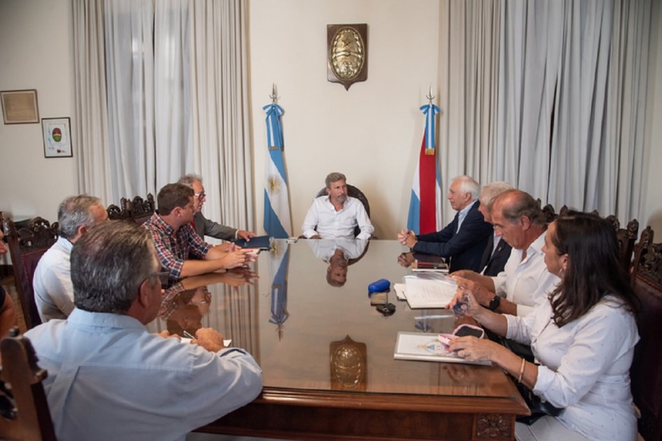 El gobernador recibió a la Cámara de Exportadores de Cítricos del Noreste Argentino y la Federación de Citricultores de Entre Ríos