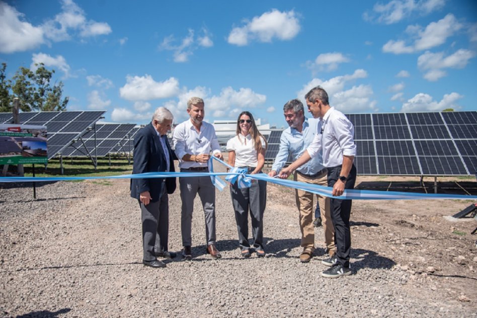 Frigerio inauguró el parque solar del frigorífico Fepasa en Concepción del Uruguay