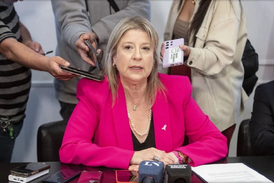Monteoliva levantó la custodia de los establecimientos judíos y abrió un conflicto con la DAIA