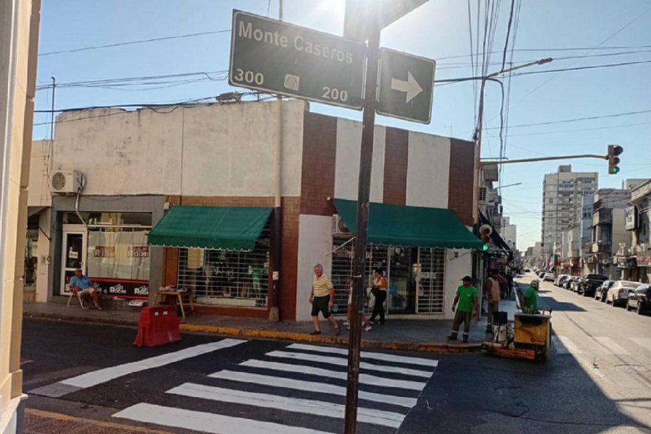 Se intensifica el plan de señalización: la Municipalidad interviene el cuadrante céntrico de Paraná